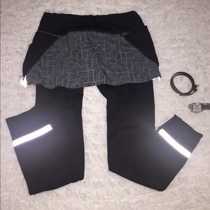 Athleta Black/Gray Sz Sm/Petite  2 in 1 Skort